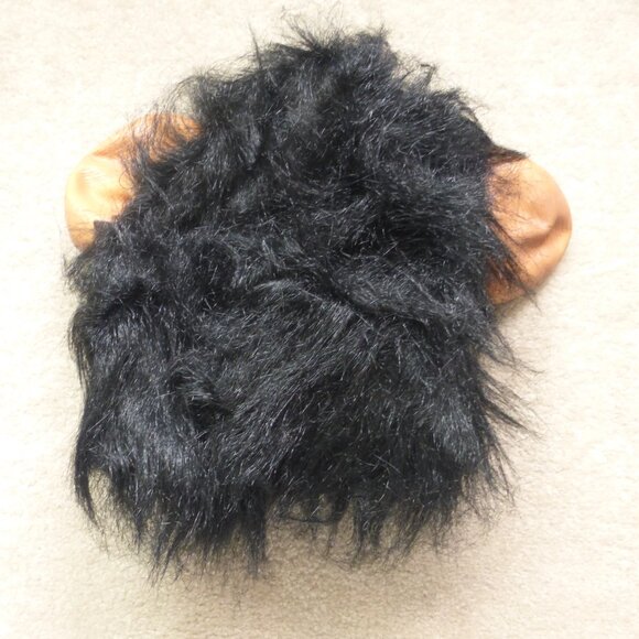 Rubber Monkey Mask with faux fur - perfect for Halloween! - Picture 2 of 4